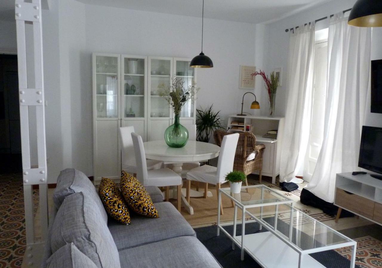 Rodo Arenal Apartment เซบีญา ภายนอก รูปภาพ