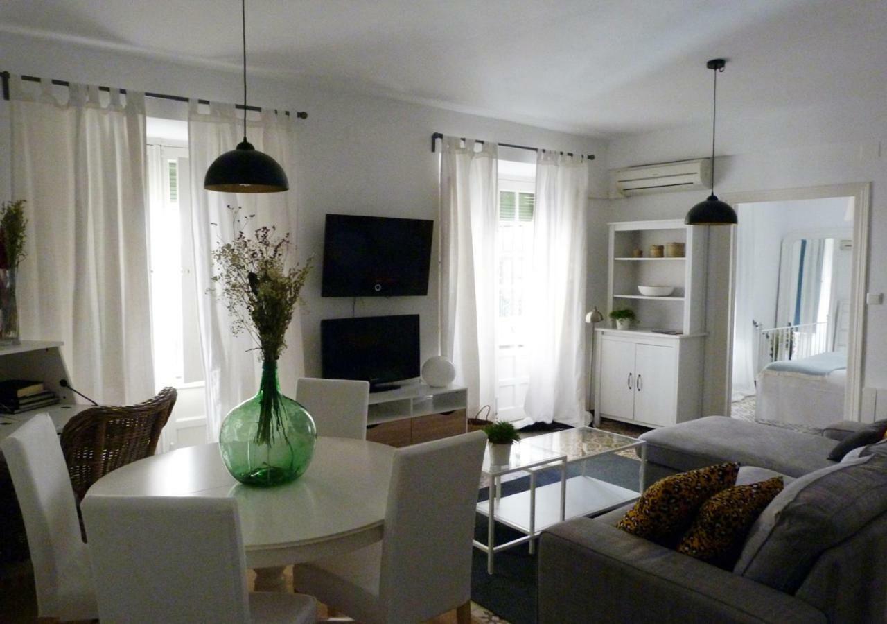 Rodo Arenal Apartment เซบีญา ภายนอก รูปภาพ